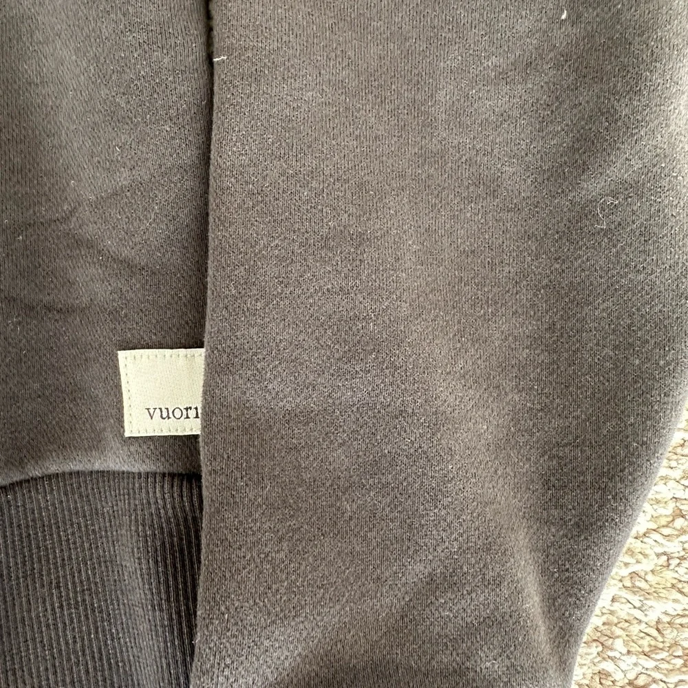 Vuori Black Zip Up women’s Restore hoodie XS - Picture 5 of 7